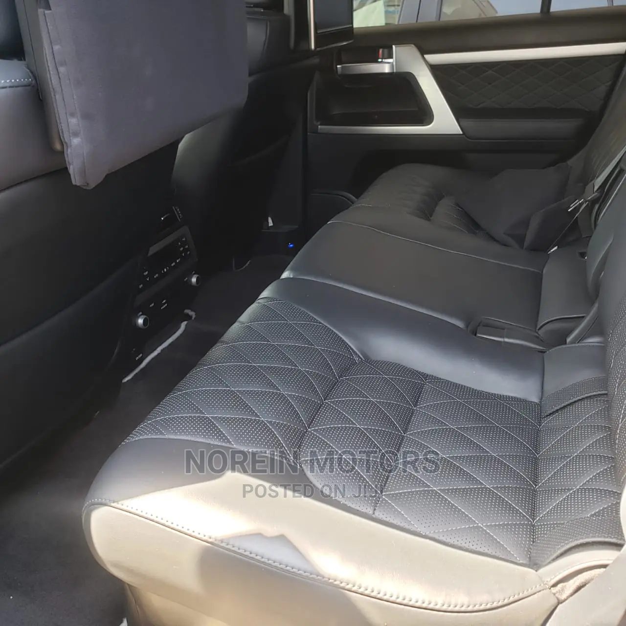 Toyota Land Cruiser Prado 2017 Black