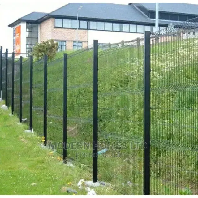 Clear Galvanized Anti-Climb Fence for Malls and Residences
