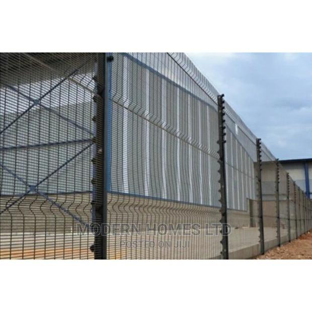 Clear Anti-Cut Mesh Fence for Industrial Fencing