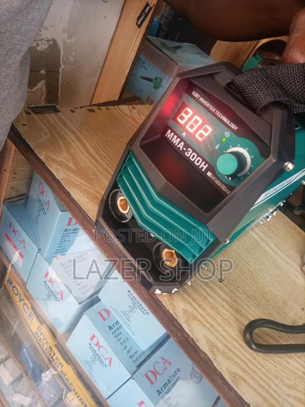 300 Amps Meakida Welding Machine - main view