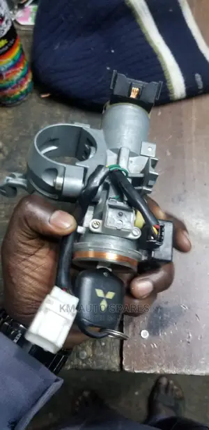 Mitsubishi Pajero Ignition Lock Switch.