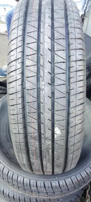 185/70r13 Maxtreck Tyre Is Made in China