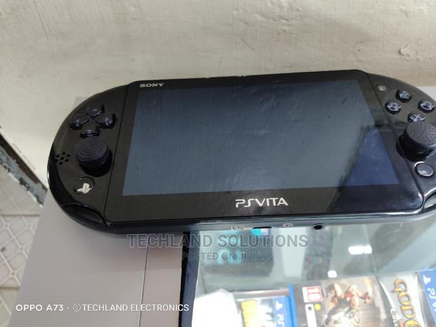 SONY Ps Vita - thumbnail 2