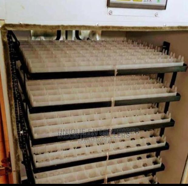 98% Hatch Rate 500 Egg Incubator - main view