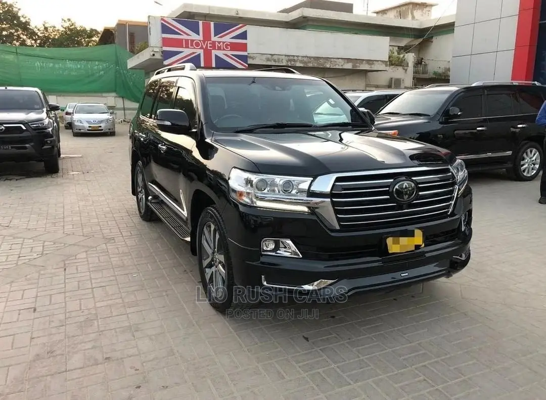 Toyota Land Cruiser 2015 Black