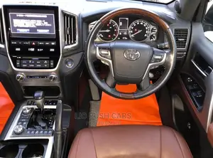 Toyota Land Cruiser 2015 Black