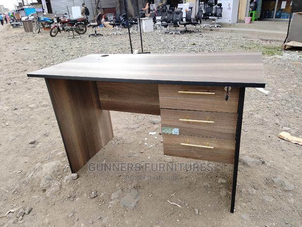 Study Tables 1.2m. - main view