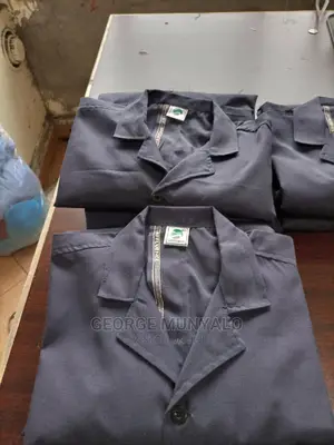 Dust Caots ( Overalls)