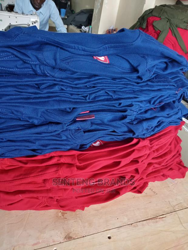 100% T-shirts - thumbnail 4