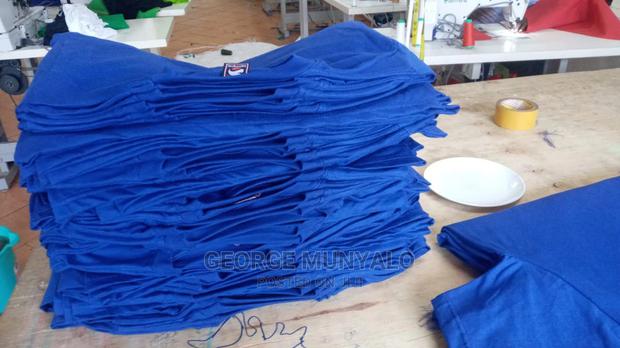 Royal Blue T-Shirts Plain - main view