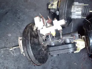 Brake Master Cylinder and Booster Volkswagen Passat