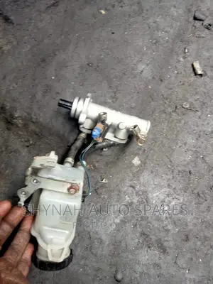 Brake Master Cylinder Mazda Bongo