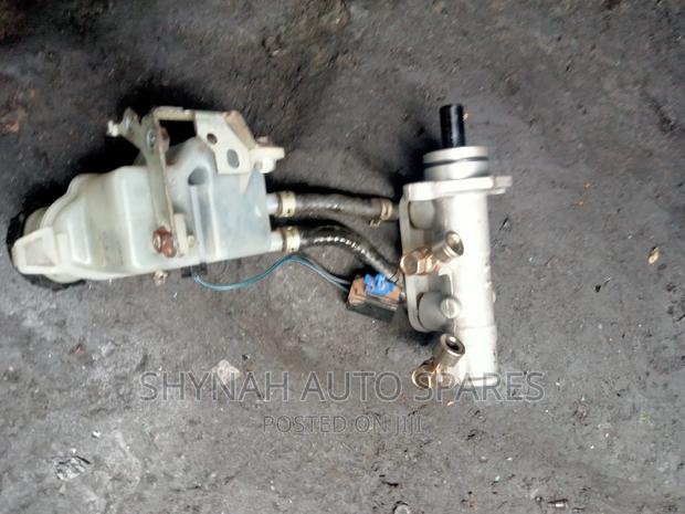Brake Master Cylinder Mazda Bongo - thumbnail 4