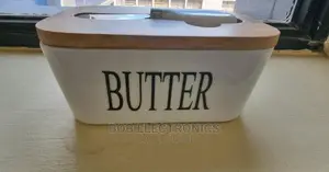 Butter Dish With Butter Knife