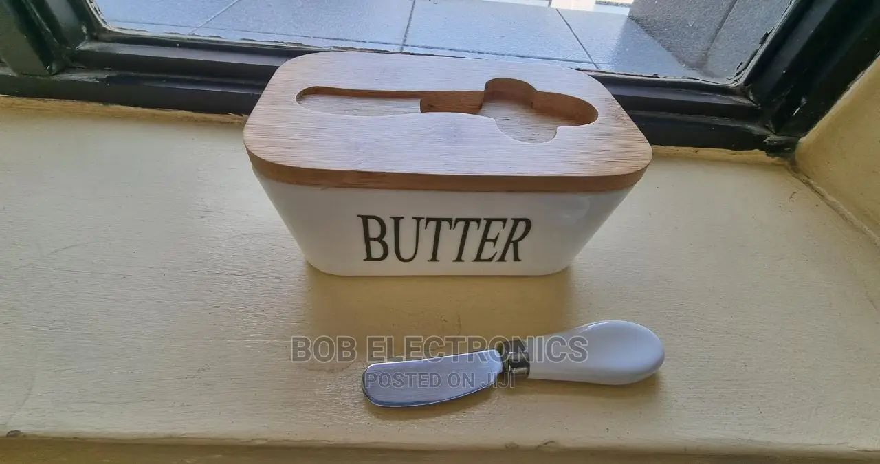 Butter Dish With Butter Knife