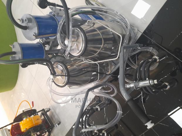 Two Cow Milking Machine (Aico) - main view