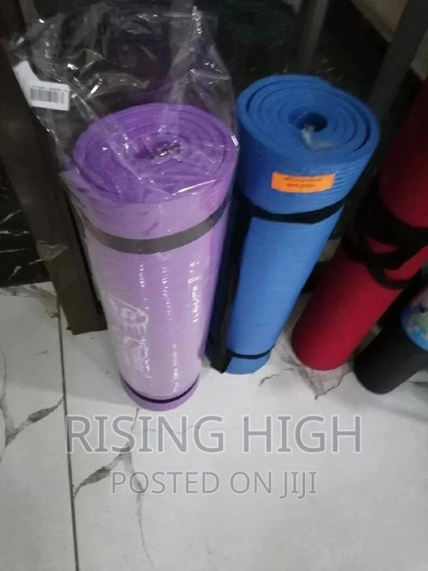 Unique Yoga Mats - main view