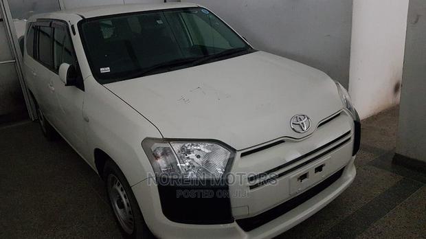 Toyota Succeed 2015 White - thumbnail 2