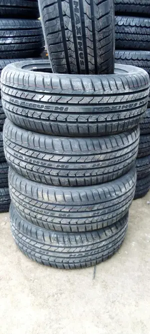 195/55r15 Maxtreck Tyres Made in China