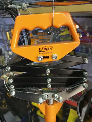 Hand Rivet Gun