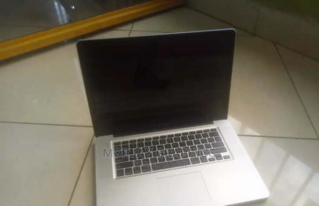 Laptop Apple MacBook 2012 8GB Intel Core I7 SSD 500GB