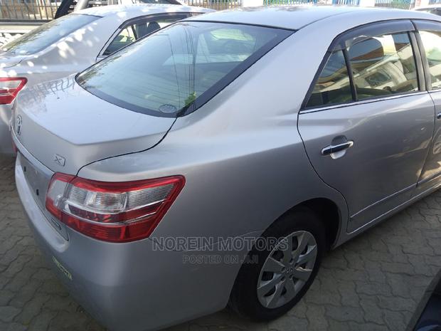 Toyota Premio 2015 Silver - thumbnail 3