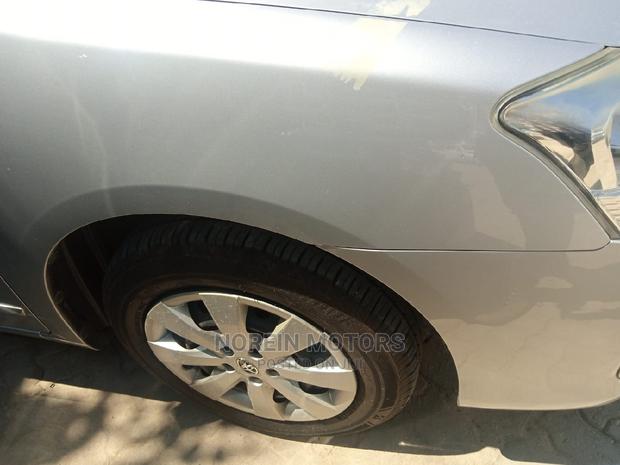 Toyota Premio 2015 Silver - thumbnail 4