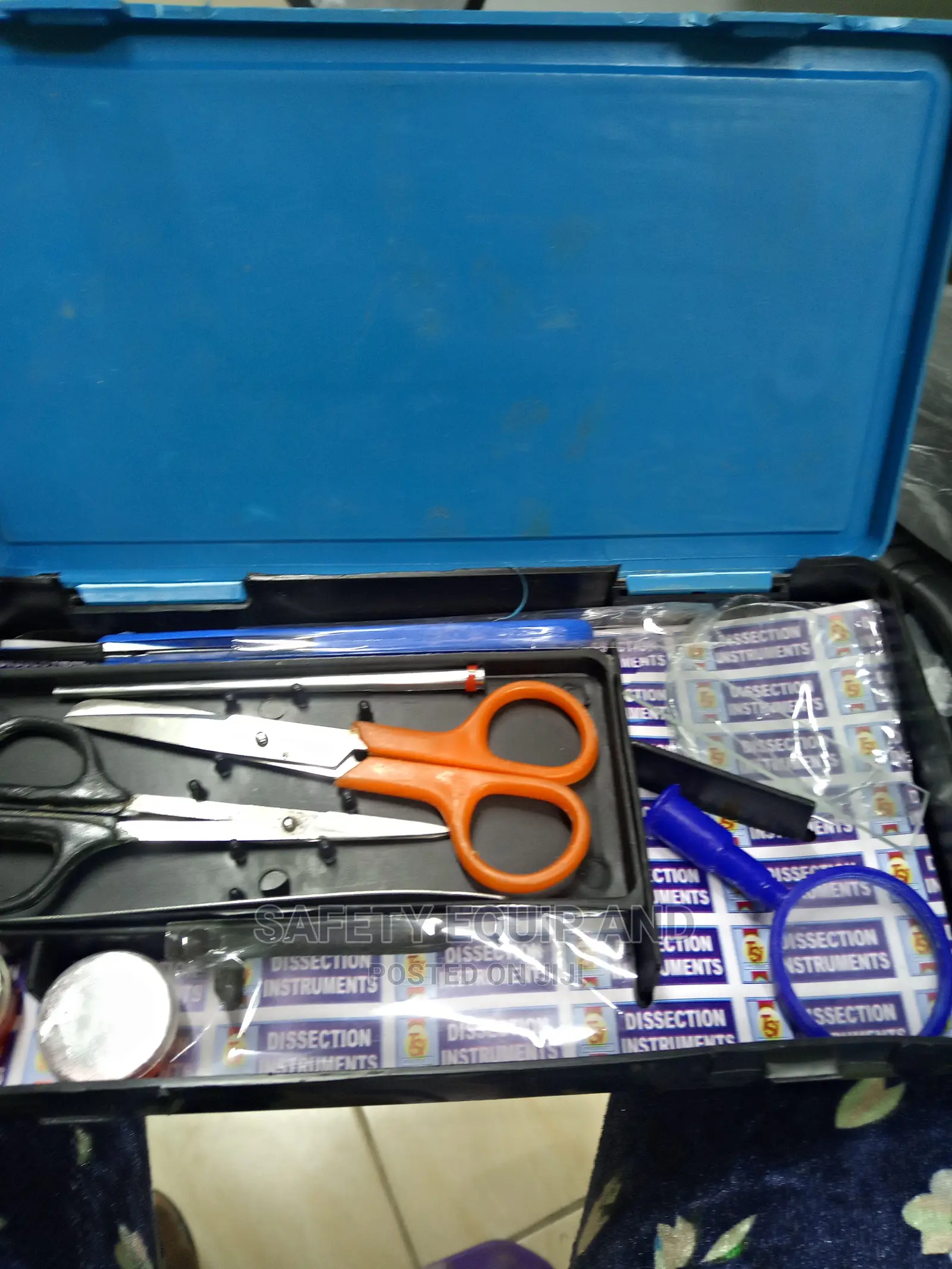 Royal Dissecting Kit on Sale at Safetyhub