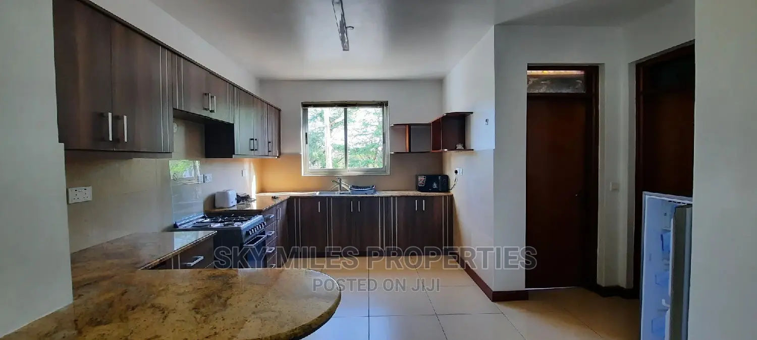 Fully Furnished 2 Bedrooms