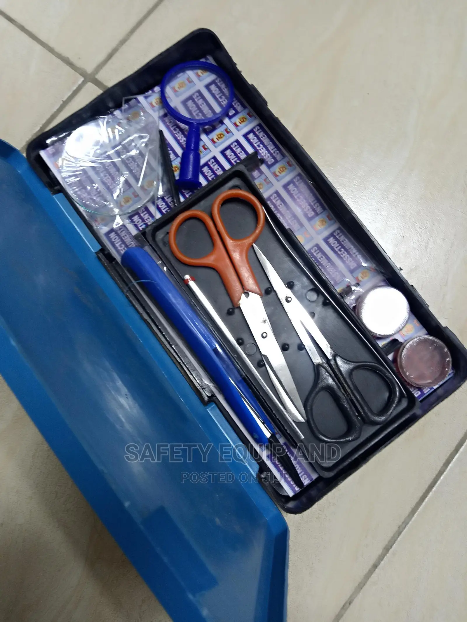 Brand New Dissecting Box