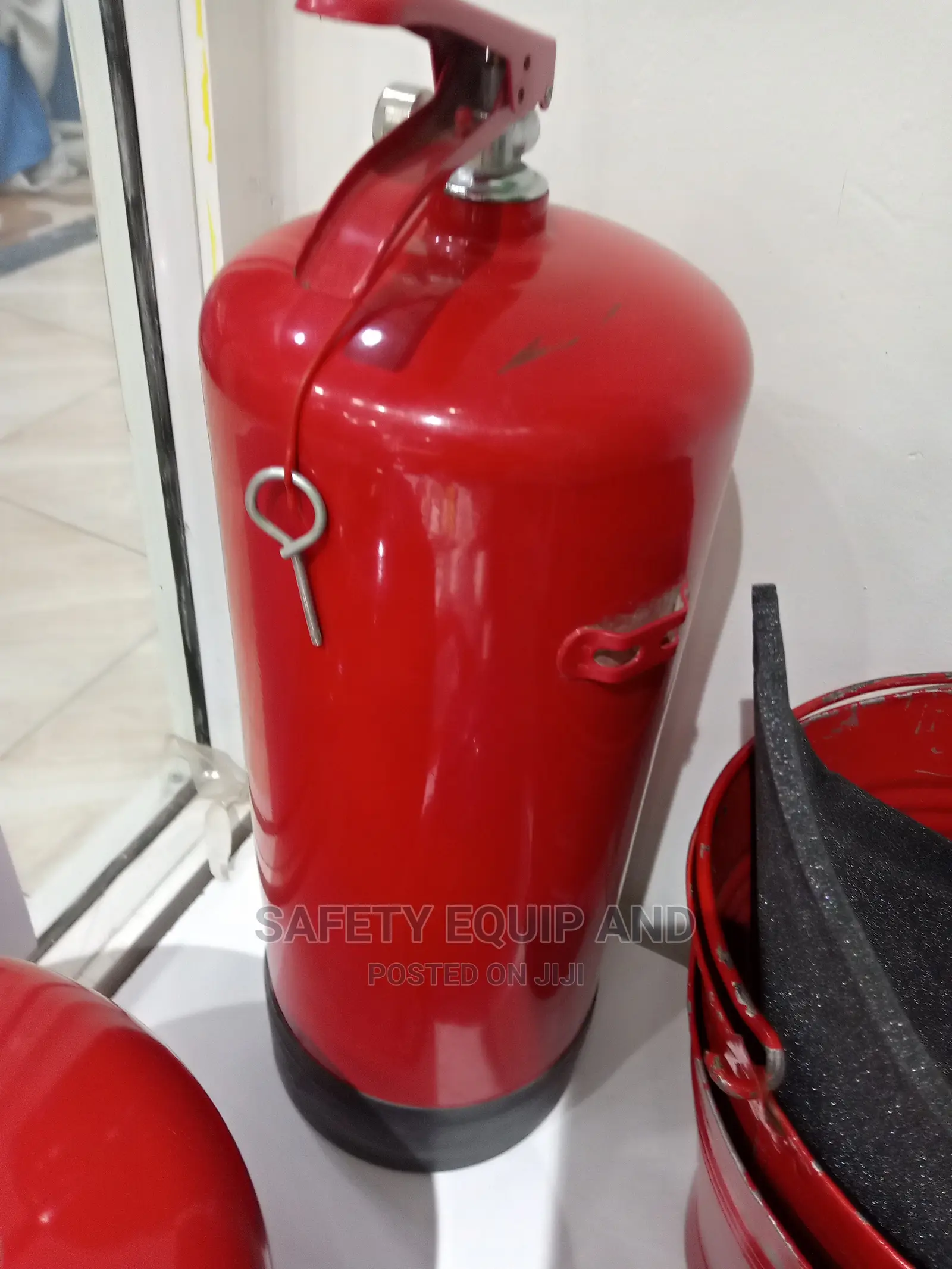 9KG Flame Extinguishers Available-Powder Extinguishers