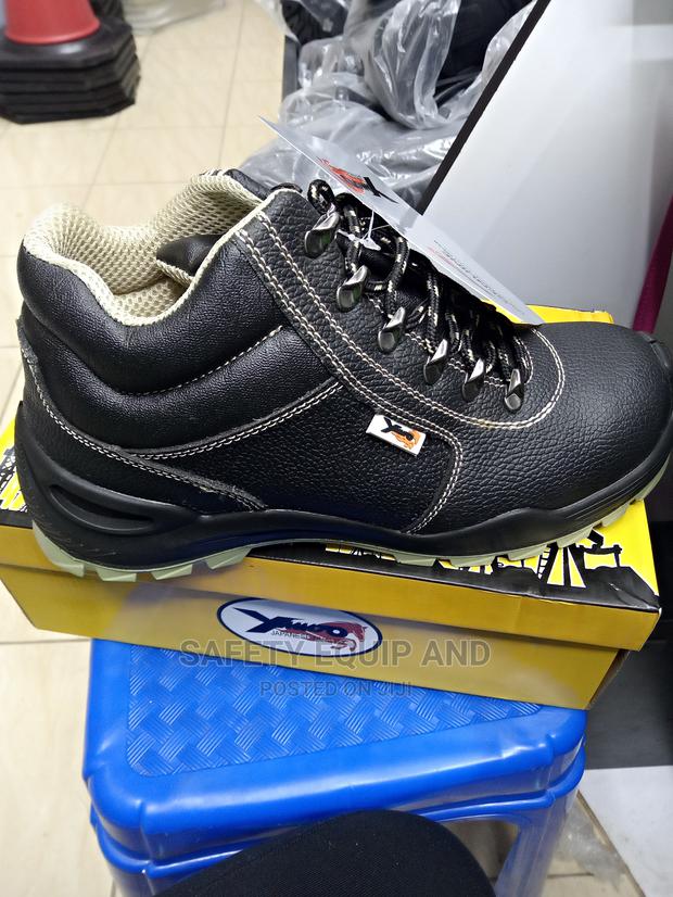 Safety Boots at Safety Hub - main view