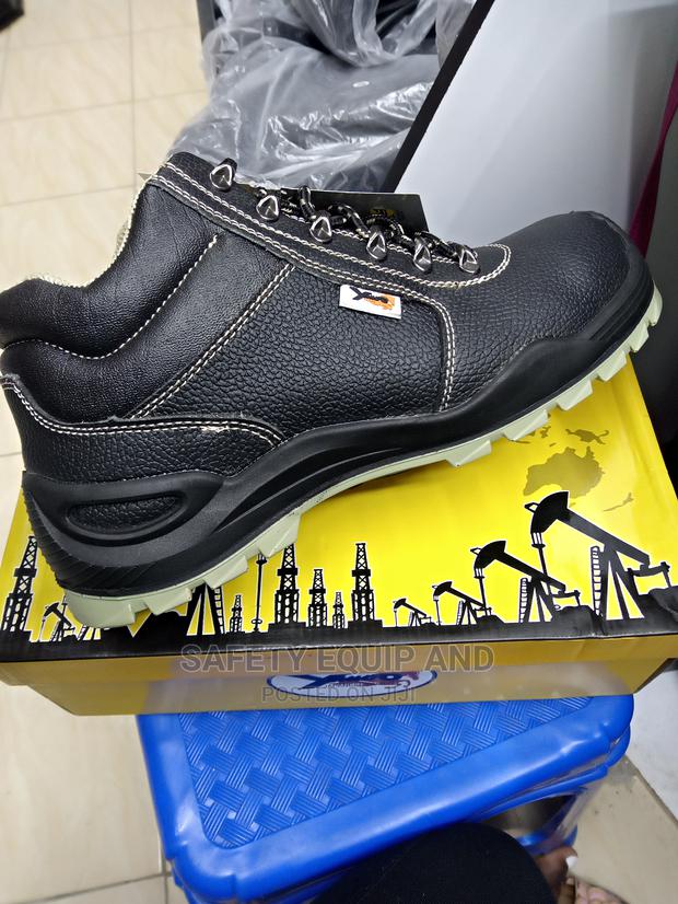 Safety Boots! Steel Midsole