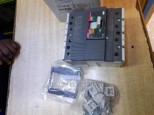 200A McCb 4pole - thumbnail 3