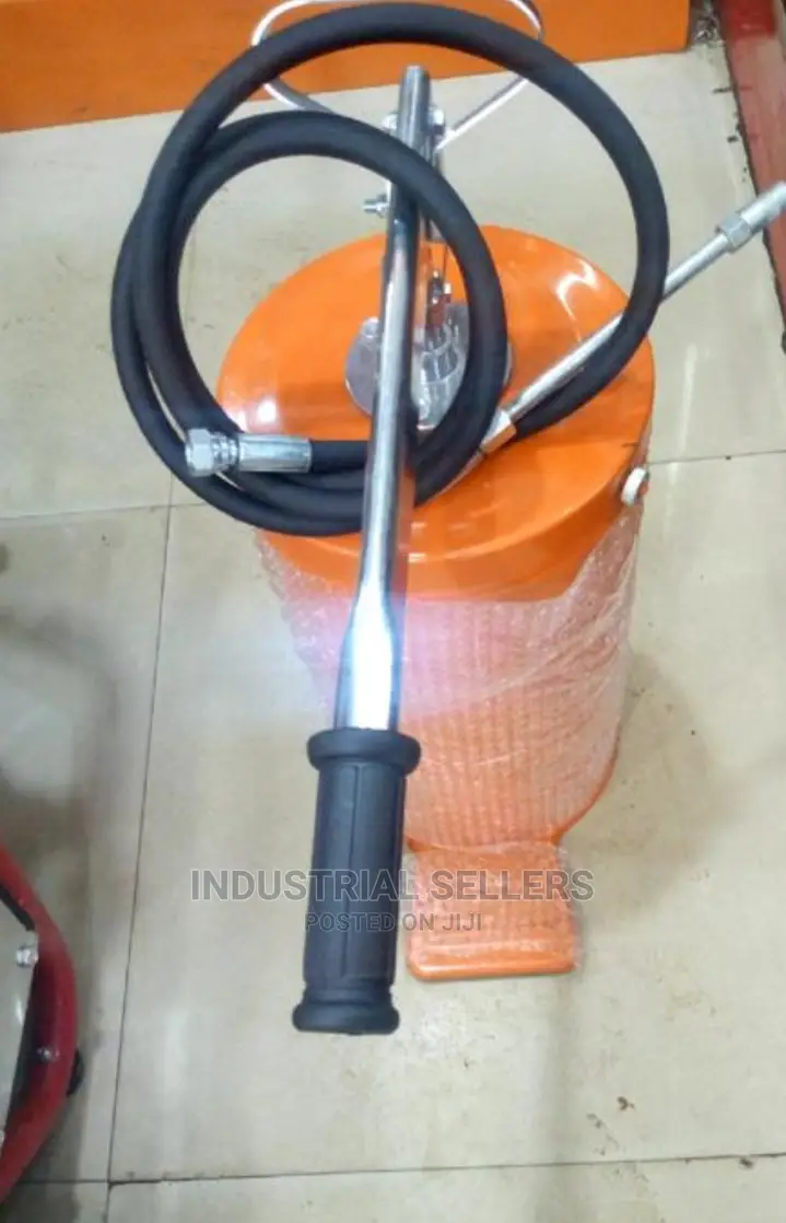 Manual Grease Pump 16l