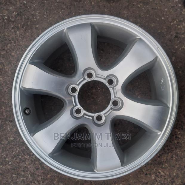 Clean Original Rim Size 17 Inch for Landcruiser Prado 120.
