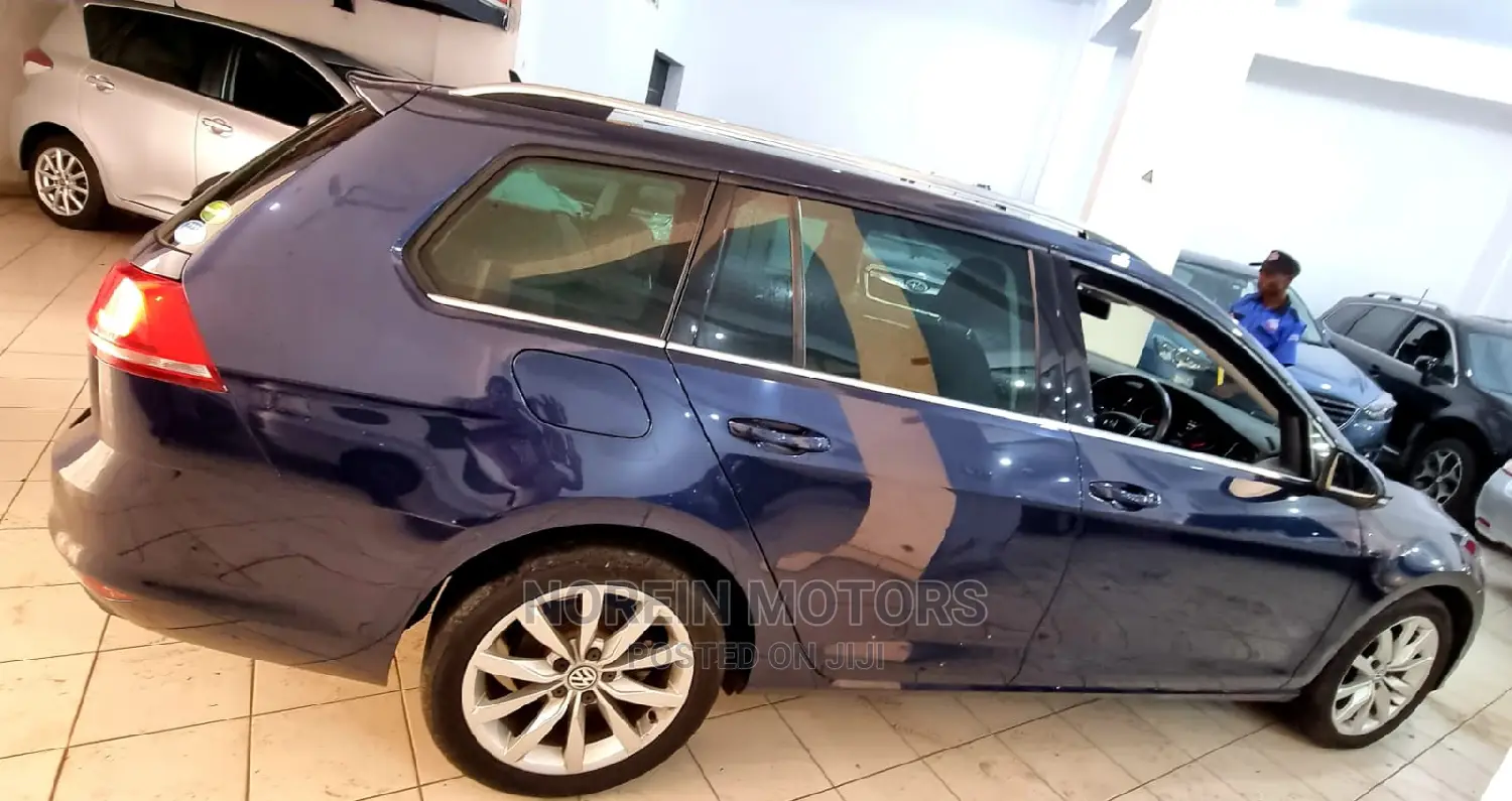 Volkswagen Golf 2015 Blue