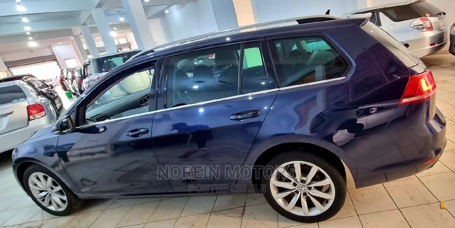 Volkswagen Golf 2015 Blue