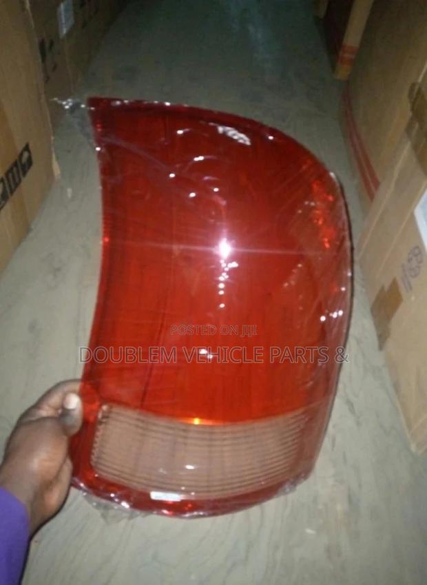 Tail Lens Toyota Wish 2005