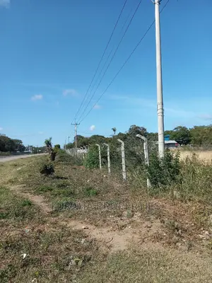 For Sale 30 Acres Touching Mombasa Malindi Rd