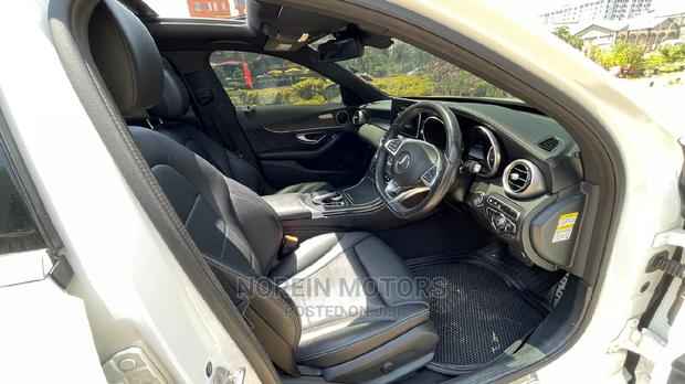 Mercedes-Benz C200 2015 Off White - thumbnail 14