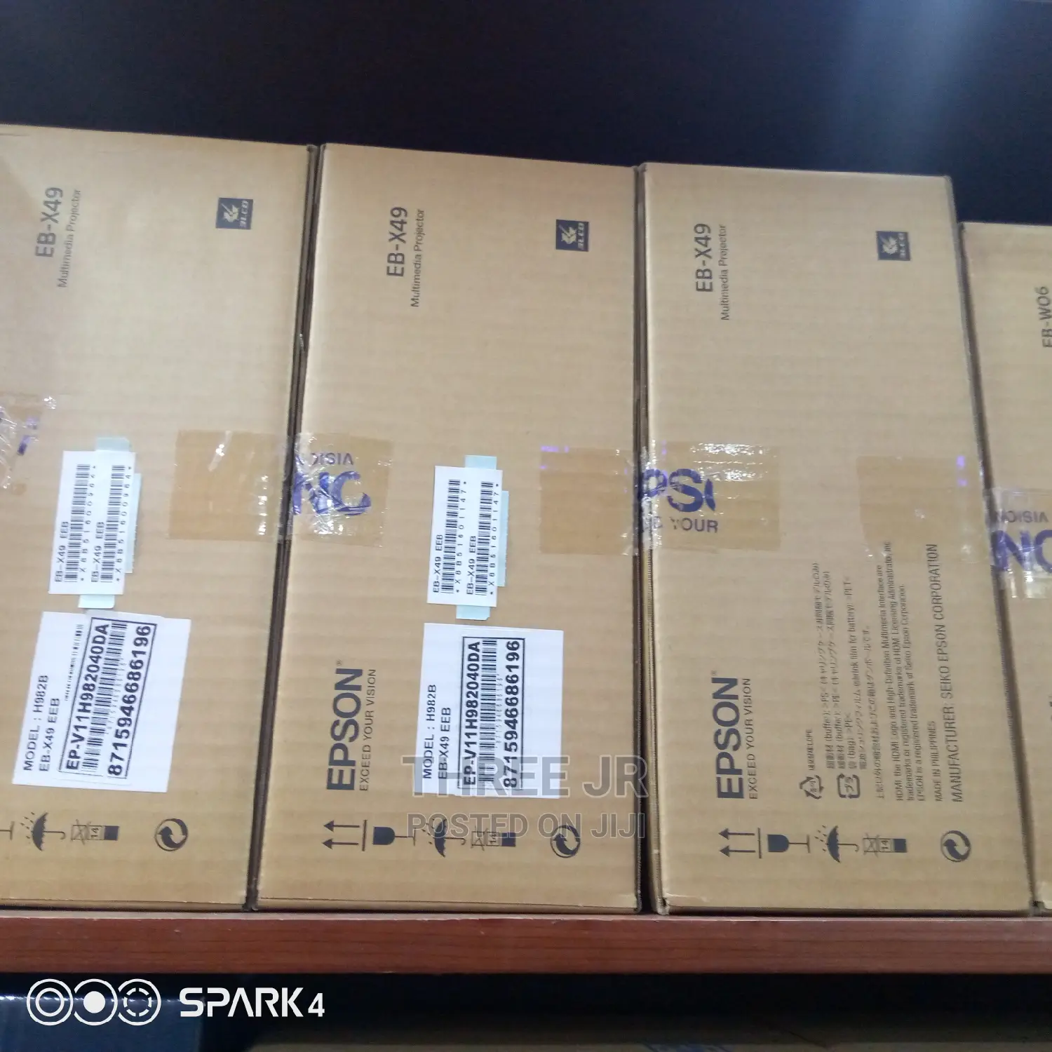 Epson EB-X49 With 3600lumens XGA Type With High Clarity