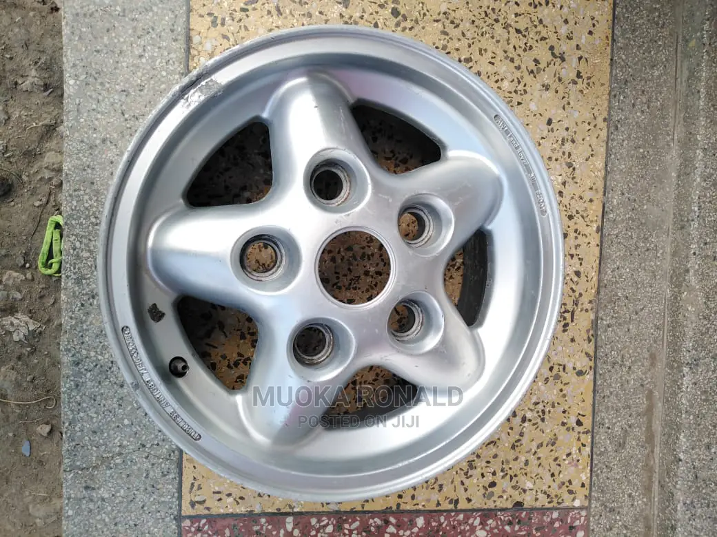 Landrove Rim 16inch (Banana Landrove Rims