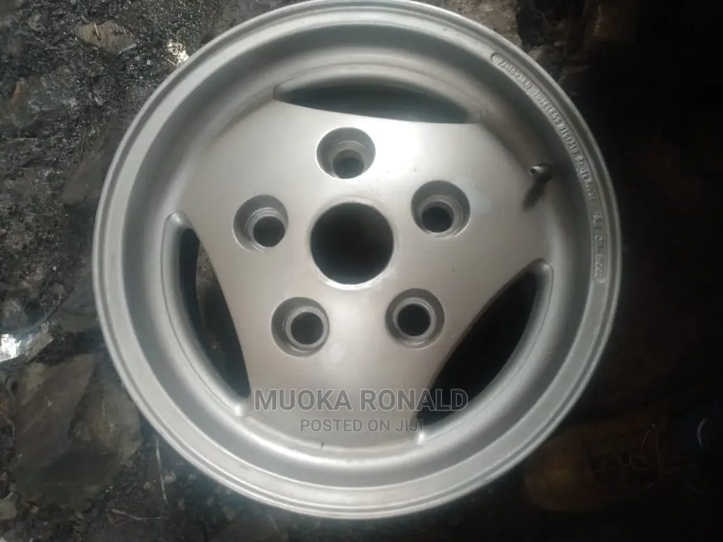 Landrove Rim 16inch (Banana Landrove Rims