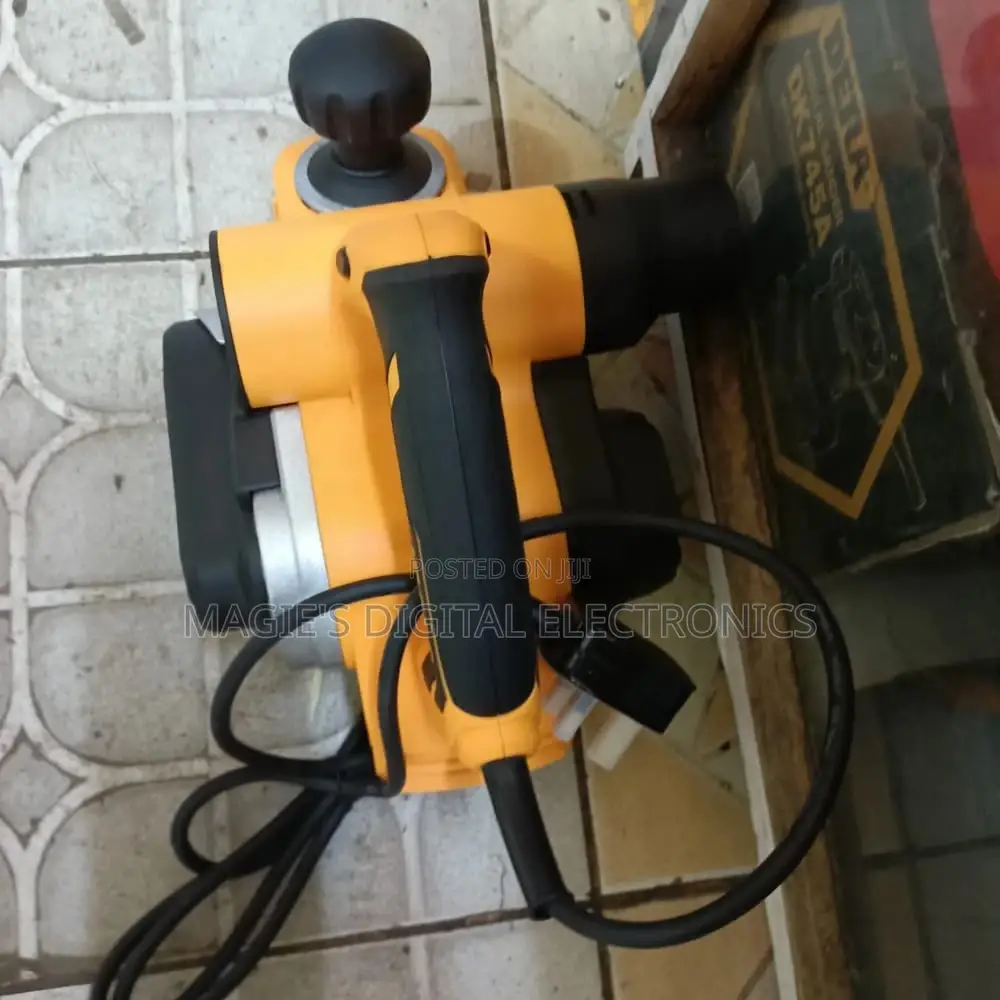 Discovered Ingco Electric Planner 1050w