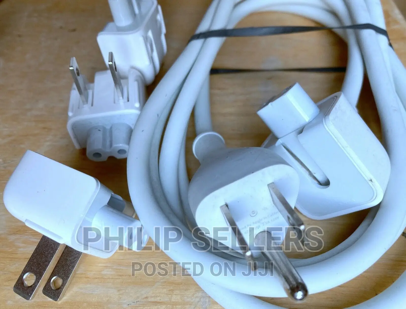 Brand New Apple Original Macbook Pro Air Power Adapter Charg