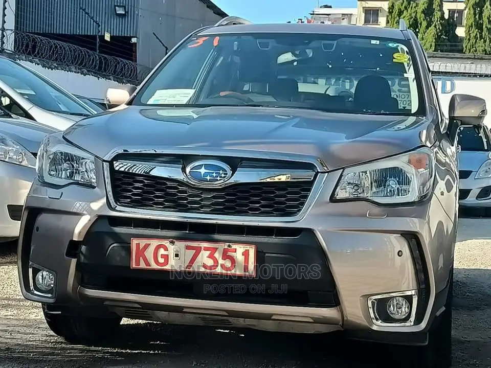 Subaru Forester 2015 Gold