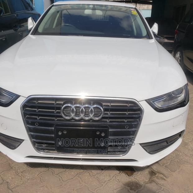 Audi A4 2015 Off White - main view