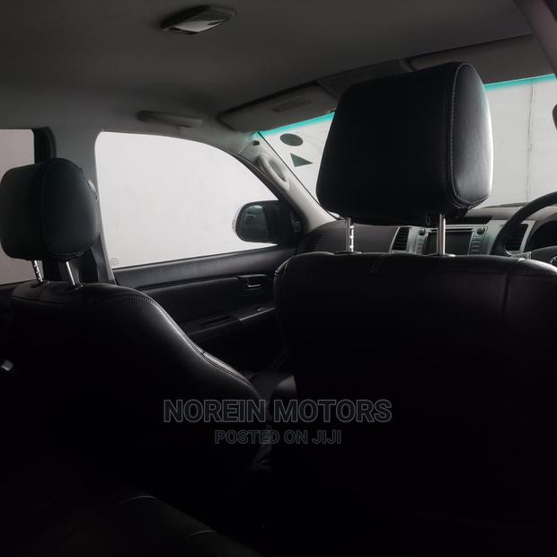 Toyota Hilux 2015 Gray - thumbnail 9