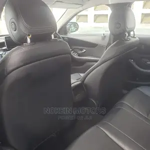 Mercedes-Benz C200 2015 Gray